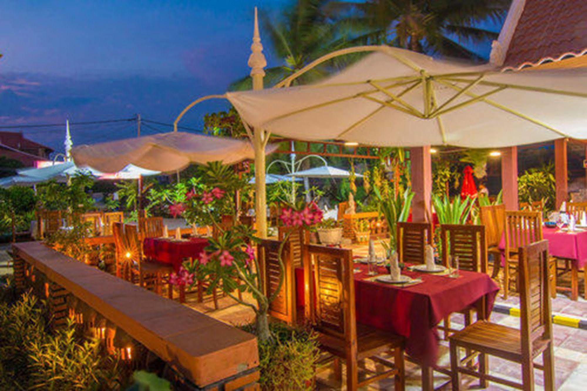Ravorn Villa Boutique Battambang Exteriör bild