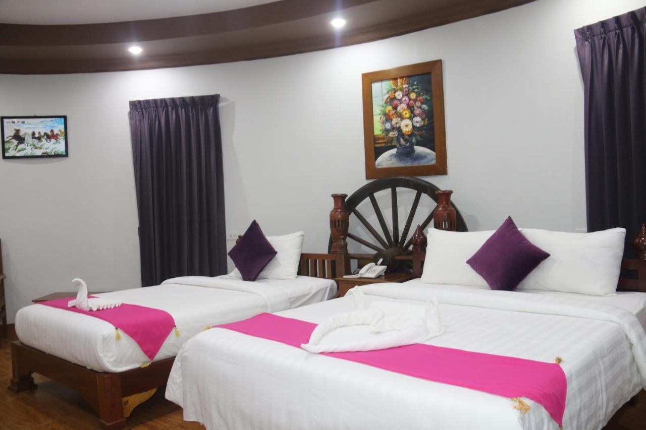 Ravorn Villa Boutique Battambang Exteriör bild
