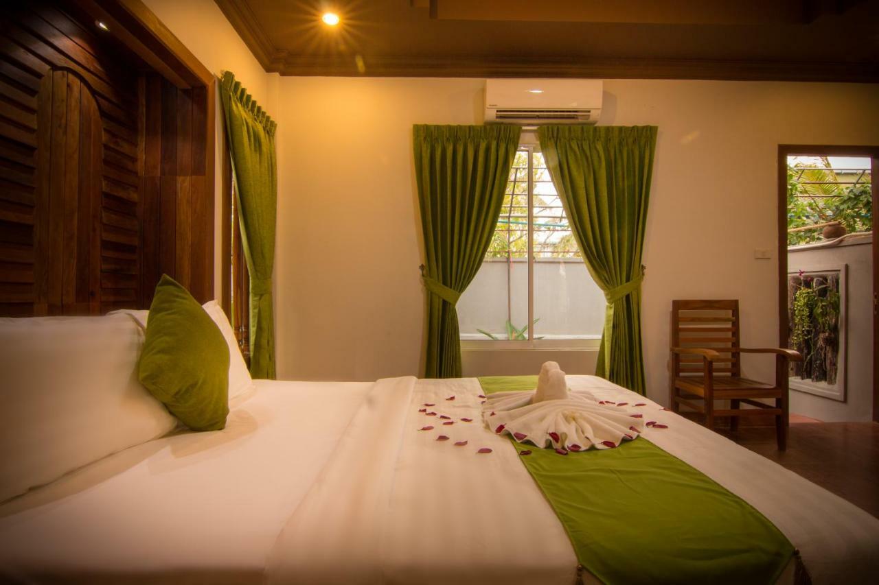 Ravorn Villa Boutique Battambang Exteriör bild
